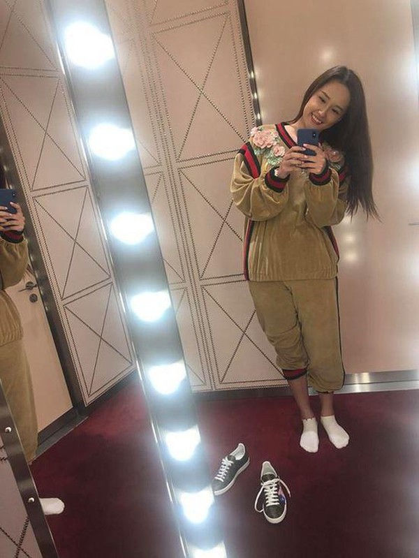1551600105-859-mai-phuong-thuy-1-1551586122-width700height933