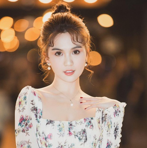 Bạn trai hiện tại của Ngọc Trinh cũng là 1 người đàn ông lớn tuổi.