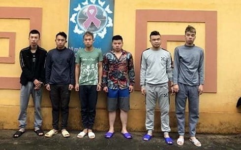 Nhóm đối tượng bị cơ quan công an bắt.