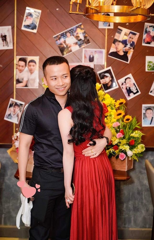 vo-cu-duoc-gi-khi-ly-hon-ho-quang-hieu-sau-2-thang-cuoi-10-ngay-song-chung-02-143422206