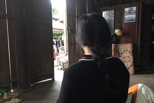 Nữ sinh lớp 10 bị xâm hại khi đi chơi với bạn học. Ảnh: VNE.