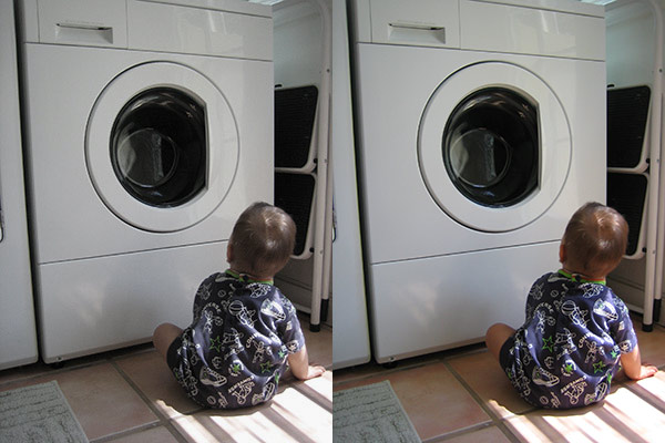 Các mẹ cần quản lý với những trò nghịch dại của con trẻ
