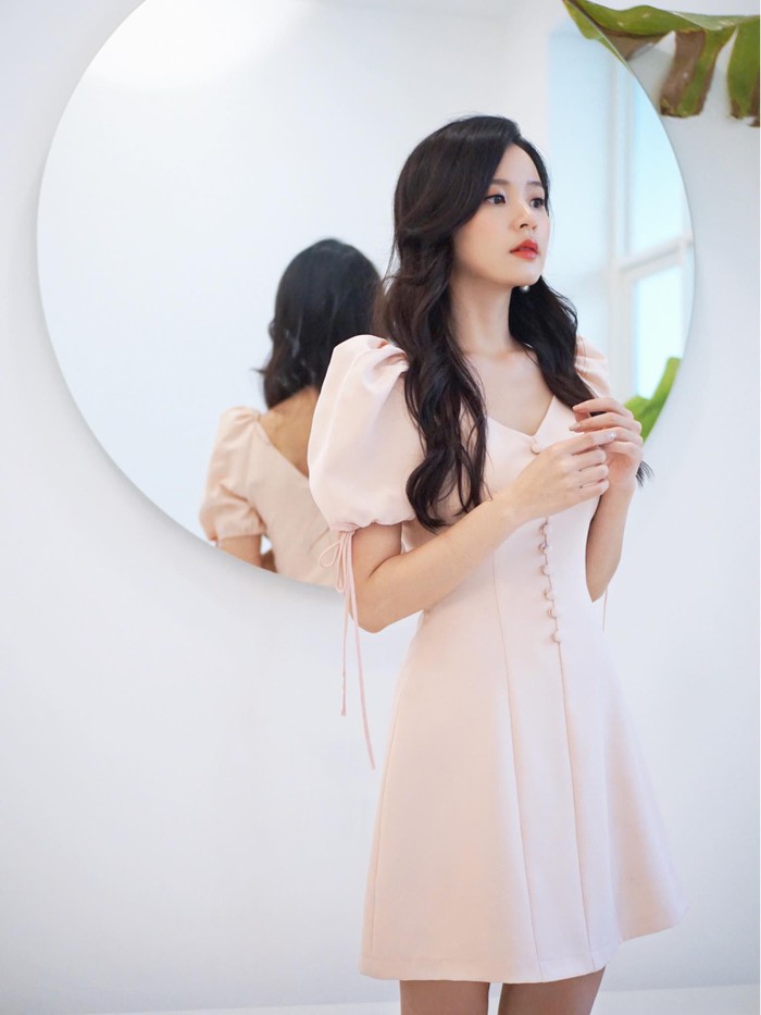 Midu ngày càng xinh đẹp ở tuổi 30.  