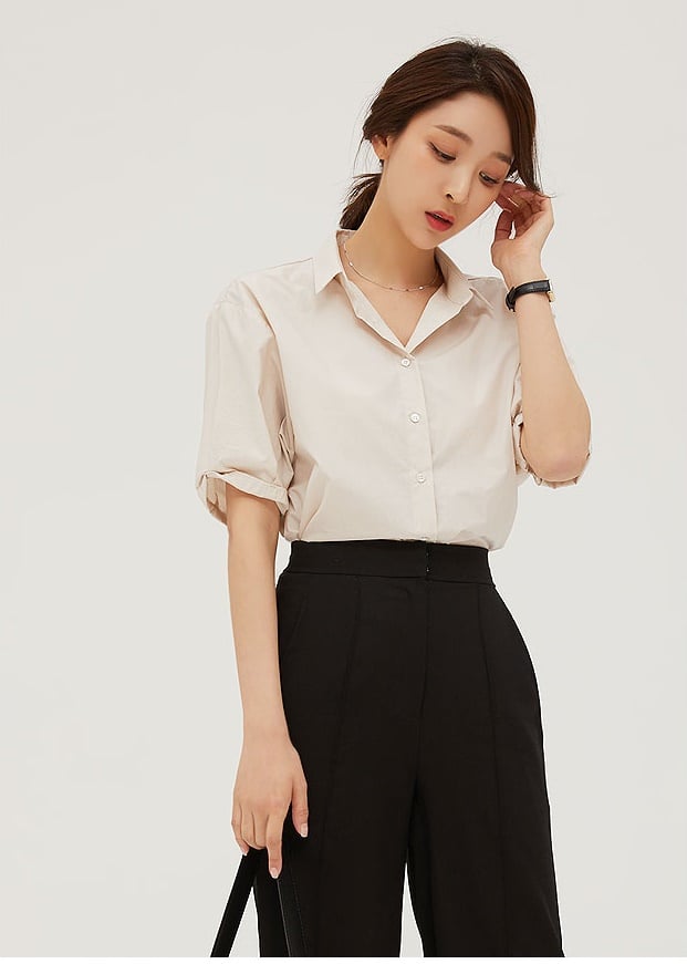 Chắc chắn, set đồ này sẽ giúp bạn luôn thu hút, nổi bật với sự tự tin và sức tươi trẻ của mình.