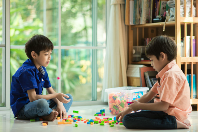 Cha mẹ hãy dạy con tự làm mọi việc của mình mà không ỉ lại