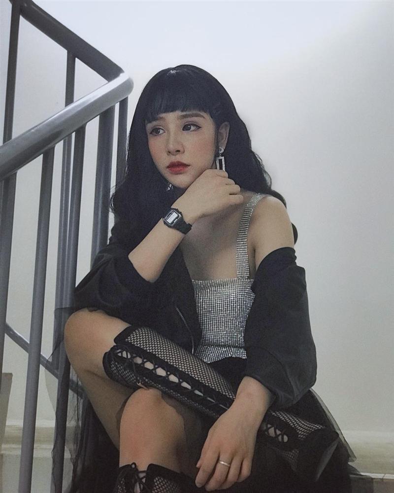 Hot girl cover Yến Tatoo thì không thể 