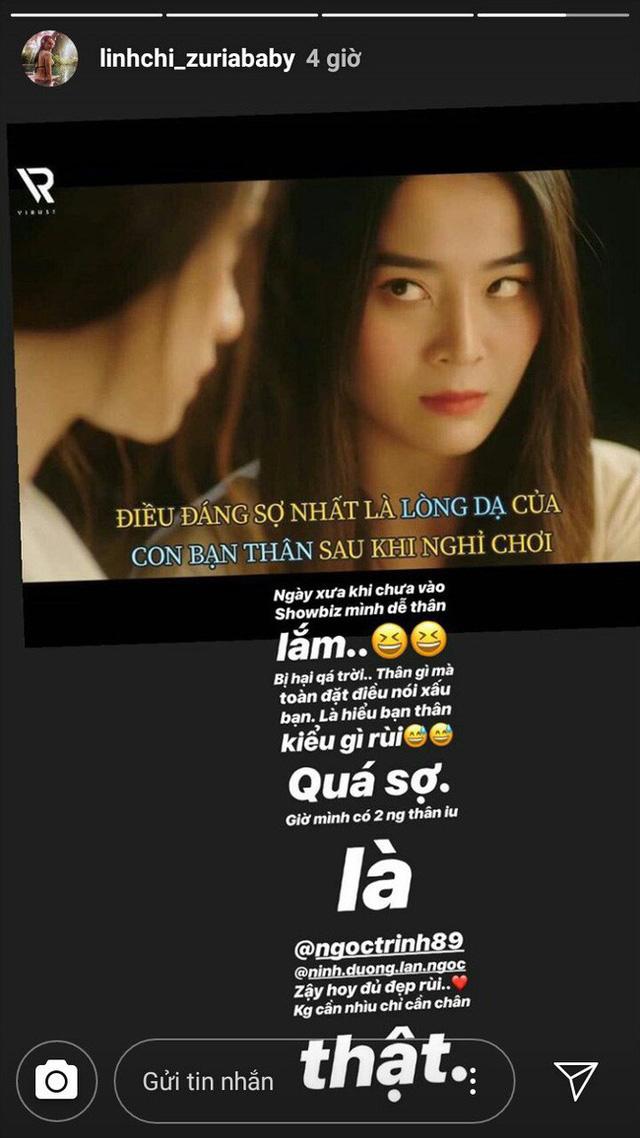 Dựa vào MV của Hương Giang, Linh Chi cũng đã có ám chỉ về việc không còn liên hệ với Vũ Khắc Tiệp và tiết lộ danh tính hai cô bạn thân nhất hiện tại. Linh Chi và “ông bầu” Vũ Khắc Tiệp từng có mối quan hệ rất tốt. Nữ người mẫu từng là “gà cưng” của công ty Vũ Khắc Tiệp và được anh hết mình lăng-xê.
