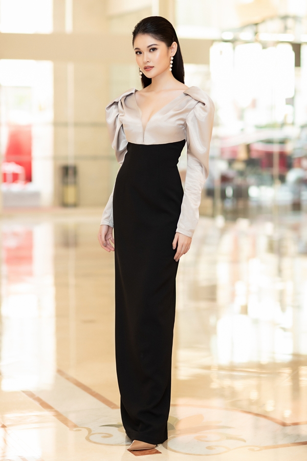 Mới đây, Á hậu Thùy Dung tham dự buổi ra mắt một khu nghỉ dưỡng cao cấp tại TP HCM. Xuất hiện tại sự kiện, người đẹp diện Shbet999 com đăng nhập của nhà thiết kế Lê Ngọc Lâm, có chi tiết cầu vai và xẻ ngực tạo điểm nhấn.    