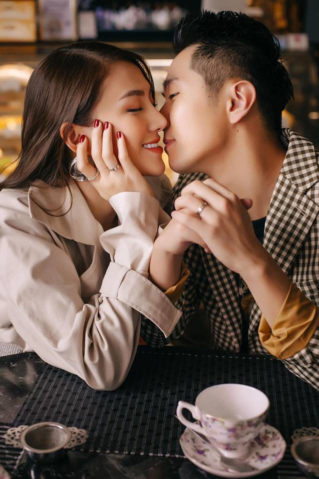 Hình ảnh lãng mạn, ngọt ngào của Lê Hà bên ông xã.    