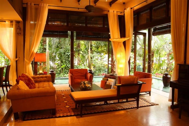 Phòng khách thoáng mát gần gũi với thiên nhiên