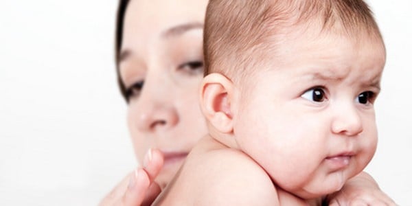 Mẹ không nên cho bé ăn quá nhiều