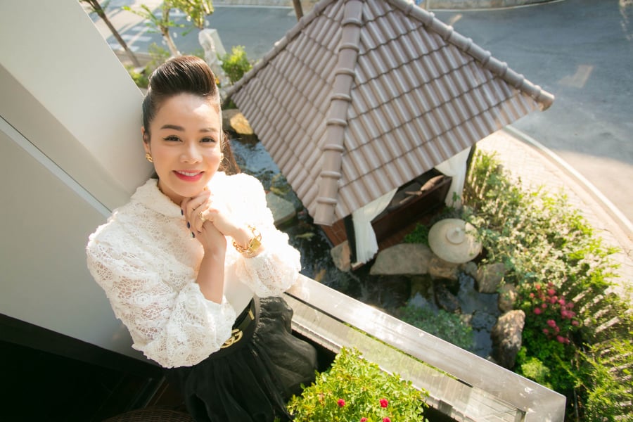 Bức xúc trước tin đồn 