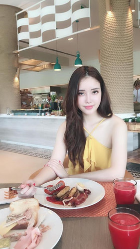 Nhờ có Mừng SHBET phiên bản mới 2025 trắng, Ngọc Phượng tự tin mặc Shbet999 com đăng nhập 