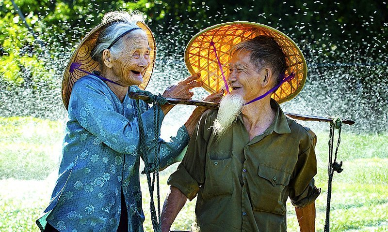 doi-nguoi-sau-tuoi-50-va-6-chu-vang-lam-nen-hanh-phuc