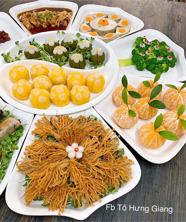 Mâm cơm được mọi người trầm trồ người ngưỡng mộ