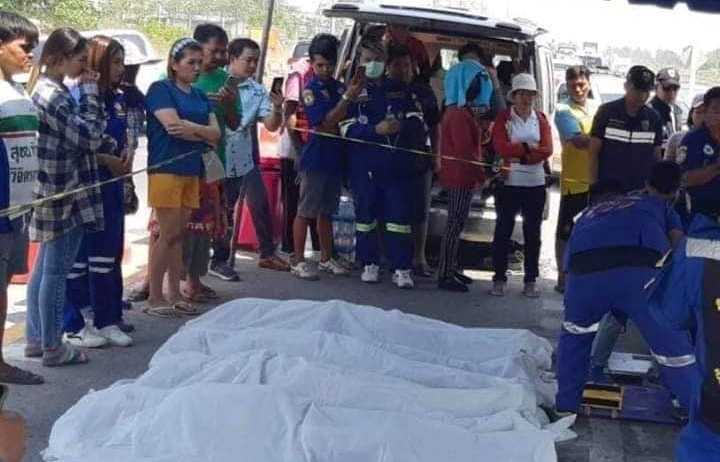 Thi thể người bị nạn được đưa lên bờ - Ảnh: FB