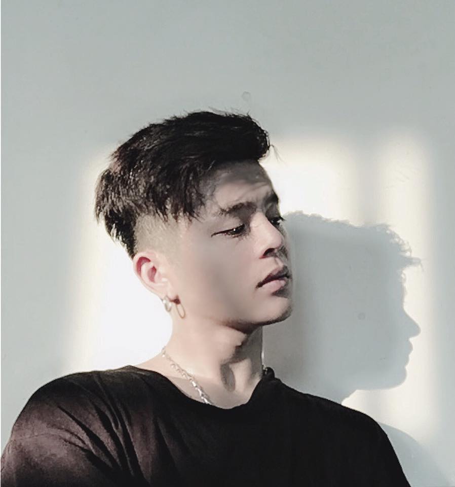 Hiện tại, Quang Anh đang tham gia vào một band nhạc và thường xuyên đi biểu diễn vào các dịp cuối tuần.    