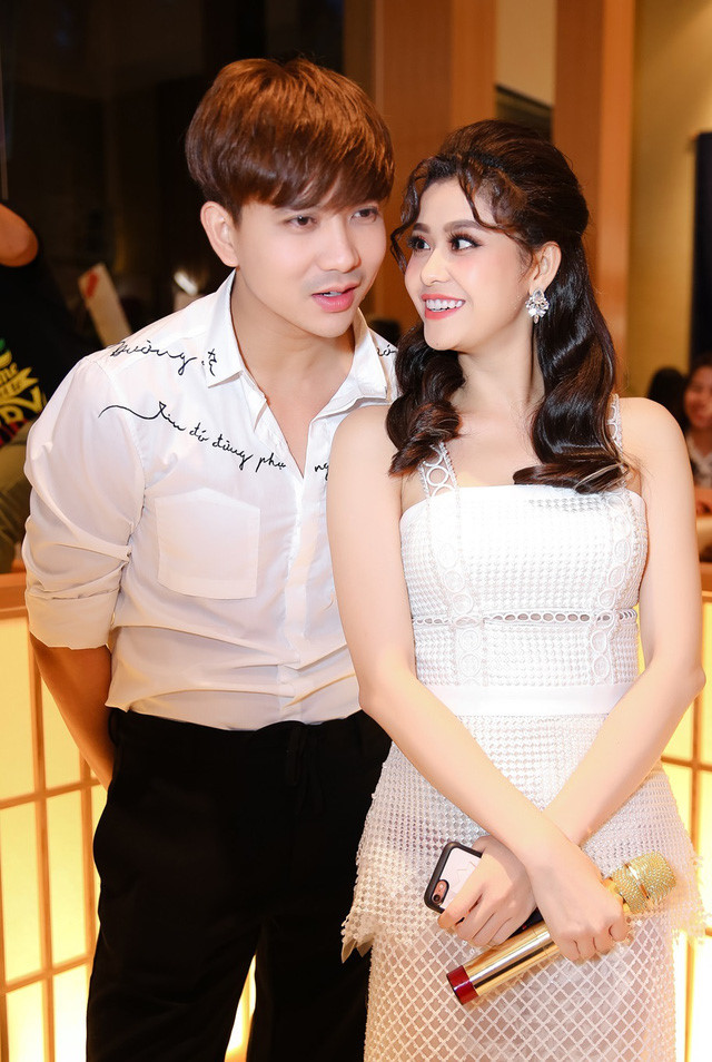 Có vô số lùm xùm đã xảy ra trong quãng thời gian yêu nhau và hôn nhân của Trương Quỳnh Anh - Tim nhưng nữ diễn viên cho rằng vấn đề duy nhất của họ là khắc khẩu.  