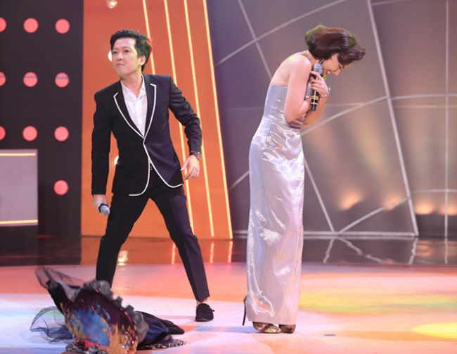 Đây là lần đầu tiên Trường Giang chịu diễn cảnh tình tứ với đồng nghiệp nữ sau 7 tháng kết hôn với Nhã Phương.
