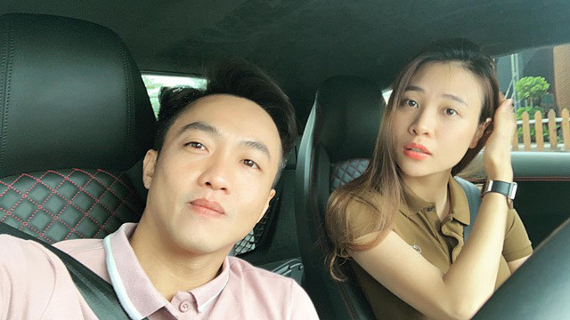 Đàm Thu Trang đăng ảnh chụp cùng với 