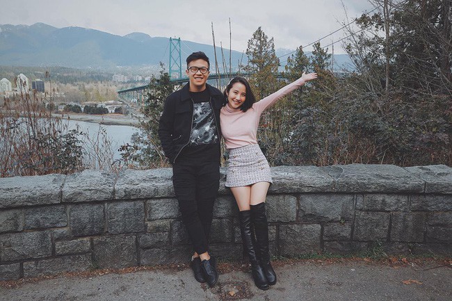 Bức ảnh Primmy Trương chụp cùng chàng trai lạ mặt được cư dân mạng gửi cho Phan Thành xem.    