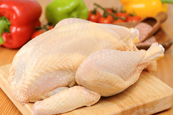 Thịt gà ngon có màu da đẹp, thịt chắc không nhão