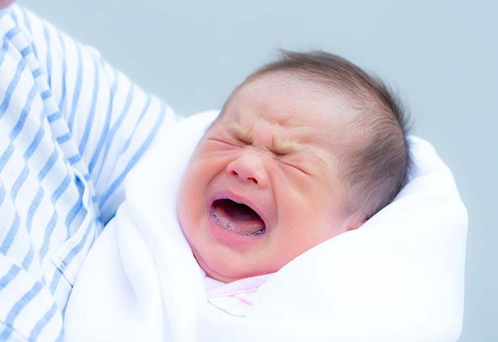 Không ủ ấm cho trẻ sơ sinh quá mức