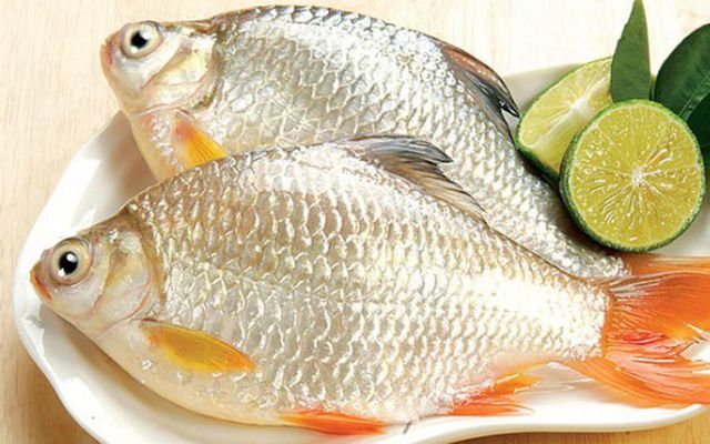 Chanh giúp khử mùi tanh ở cá khá hiệu quả