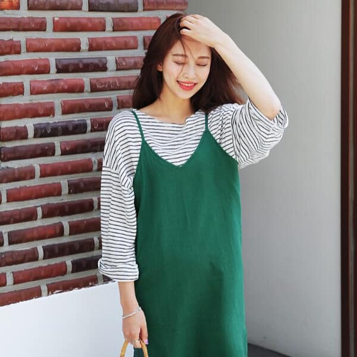 Chỉ cần kết hợp Shbet999 com đăng nhập màu xanh lá với màu trung tính, bạn sẽ có một set đồ nổi bật mà hài hòa về tổng thể.    