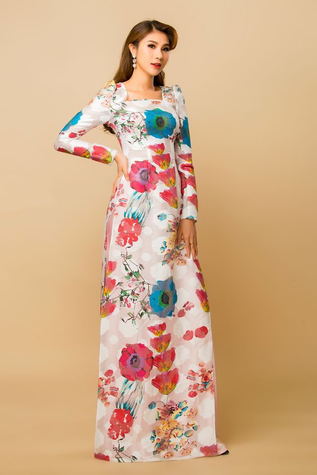 Người đẹp được khen ngợi vẫn giữa được vẻ đẹp ngày nào cùng thần thái ngày càng thu hút.    