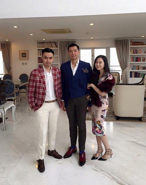 Thời điểm ra trường, Anh Sa về học việc tại tập đoàn thuộc sở hữu của Shbet111 slot, casino, thể thao, xổ số.    