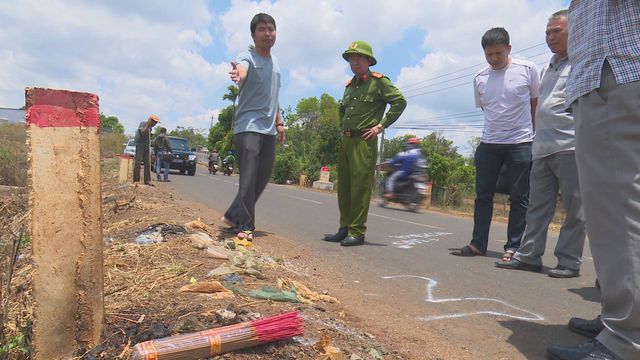 Hiện trường nơi phát hiện thi thể nạn nhân được ngụy tạo là chết do vụ tai nạn giao thông.
