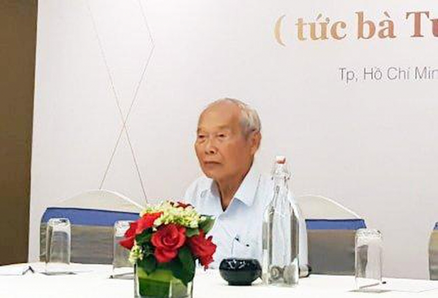 Doanh nhân Nguyễn Chấn - chồng bà Tư Hường.    