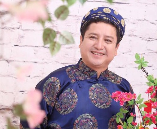ào sáng hôm qua, nghệ sĩ Chí Trung đã bị một người gọi điện thoại yêu cầu thanh toán hơn 36 triệu đồng do dùng thẻ tín dụng dùng trước trả sau. Ngay lập tức, nghệ sĩ Chí Trung đã biết mình bị lừa và chửi người này.
