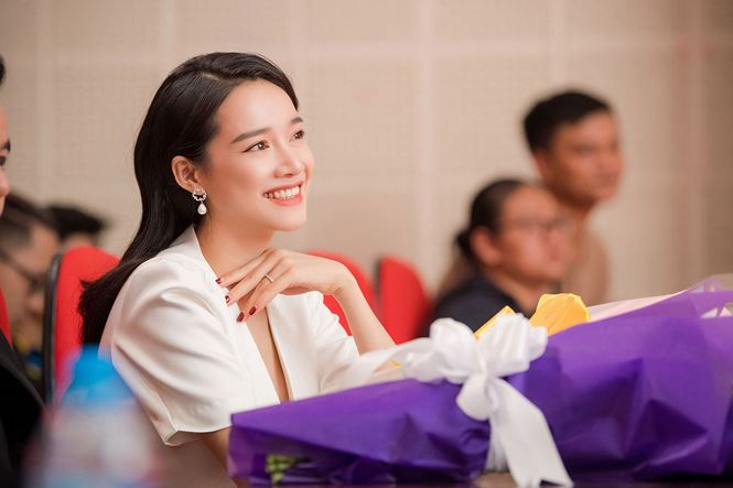 Nhã Phương sau kết hôn làm gì cũng nghĩ tới chồng và Shbet111 slot, casino, thể thao, xổ số chồng.    