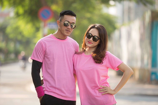 Hương Giang và bạn trai cũ tuyên bố đường ai nấy đi vào khoảng gần 3 năm trước, nhiều người không khỏi tiếc nuối cho một mối tình đẹp nhưng dang dở và luôn mong Hương Giang và Criss cho nhau một cơ hội để quay lại.