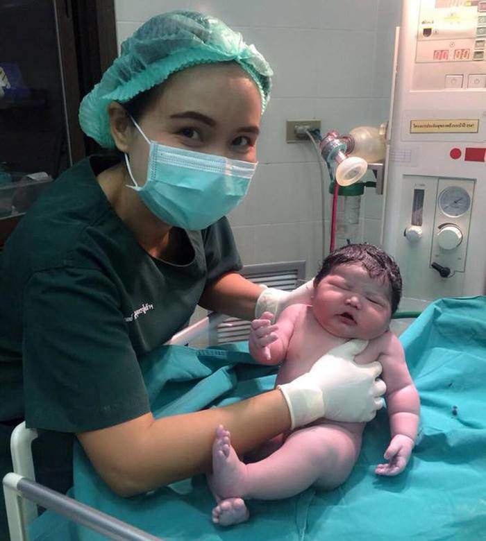 Trẻ sơ sinh ít ngủ thường thông minh