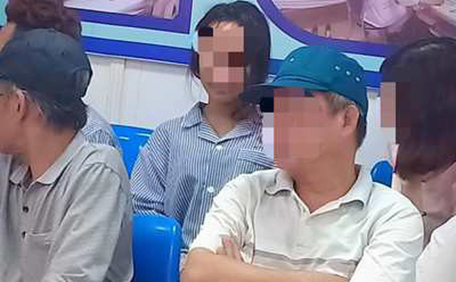 Nữ sinh Lan đang điều trị tại Bệnh viện ĐK tỉnh Quảng Ninh.