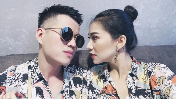 Mới đây, diễn viên Lưu Đê Ly đã bất ngờ khẳng định không cướp chồng của ai và mong muốn được mọi người thông cảm.