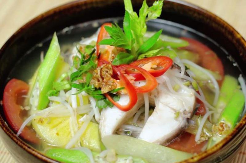 Canh bị chua quá có thể cho thêm muối hoặc đường