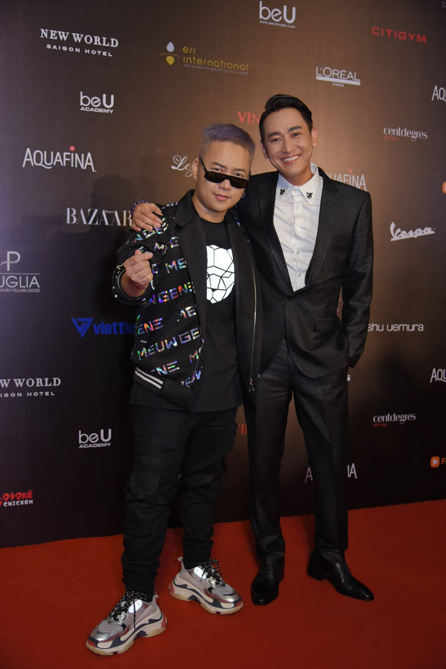 ngoc-trinh-phuong-khanh-tieu-vy-dao-nao-tham-do-ngay-dau-avifw-2-e14588