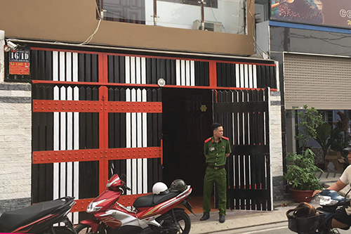 Cảnh sát khám xét nhà Phúc 