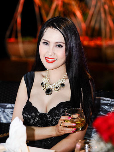 Minh Thư đã ly hôn chồng 8 năm.