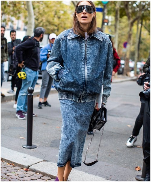 Acid wash jeans - Món đồ không dành cho những cô nàng yêu sự an toàn.    