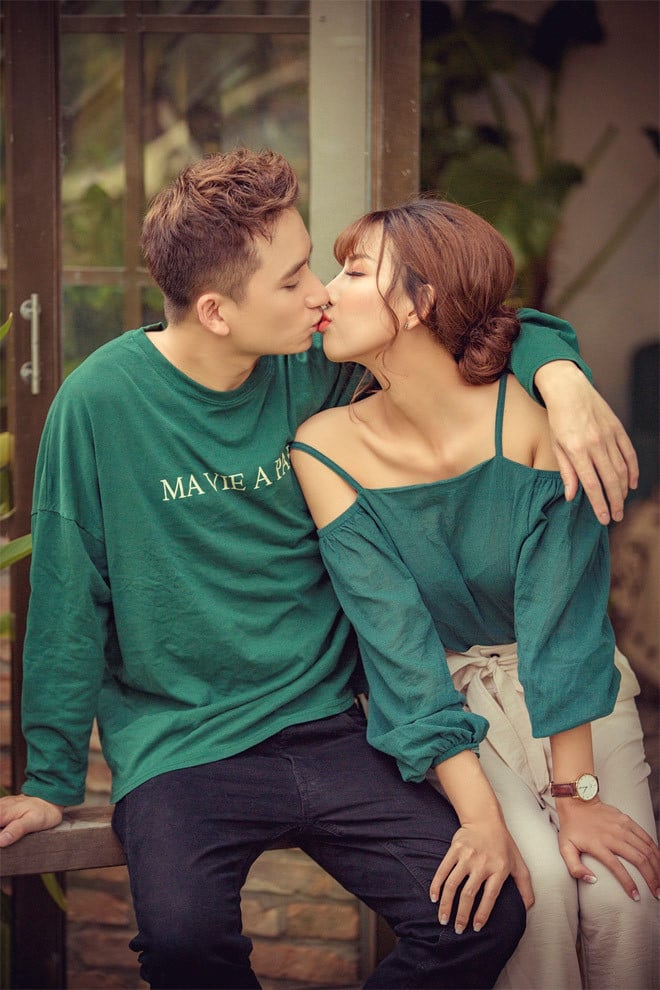 Phan Mạnh Quỳnh đã cầu hôn bạn gái thành công vào năm 2018.