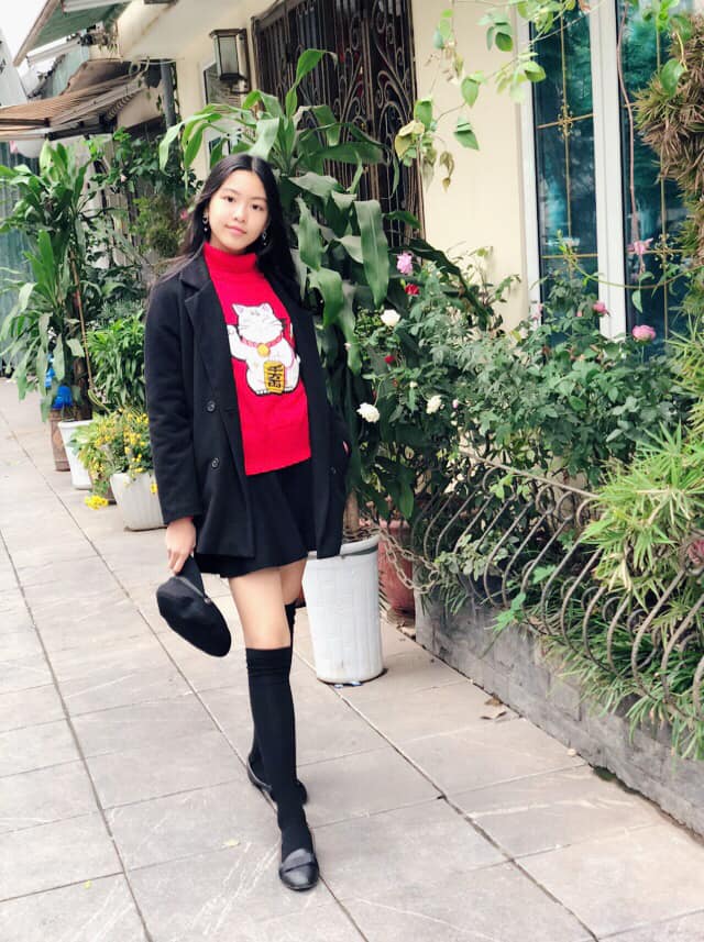Dù 13 tuổi nhưng cô bé sở hữu đôi Shbet888 phiên bản mới nhất đáng mơ ước
