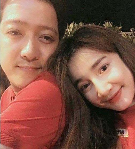 Dù khá bận rộn với lịch làm việc sau vài tháng nghỉ ngơi, Nhã Phương và Trường Giang vẫn dành thời gian để cùng đi hóng gió với nhau. 