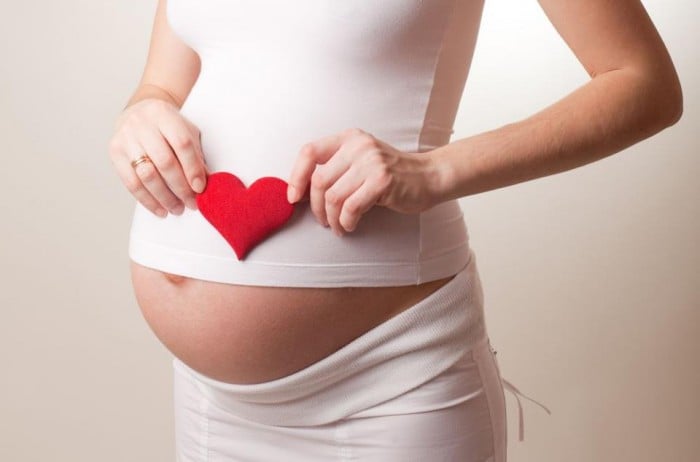 Nếu thấy bụng to bất thường mẹ bầu cần đi siêu âm.