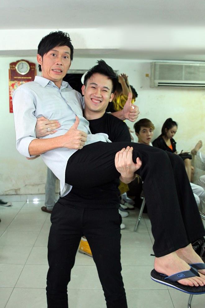 Dương Triệu Vũ và anh trai Hoài Linh