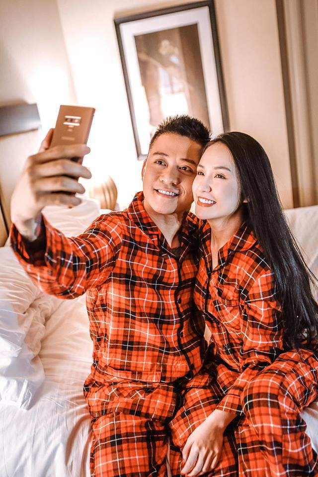 Cặp đôi trai tài gái sắc